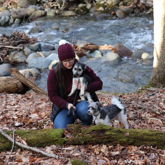 Meet your Posher, Iza - Picture 1 of 1